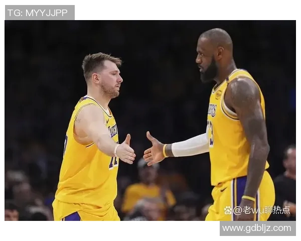 湖人对阵爵士全场直播精彩回顾与赛后分析尽在这里